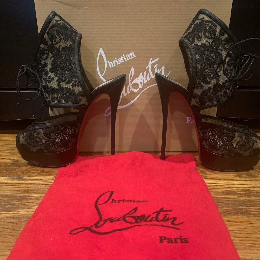 Christian louboutin black Jose Altafine heels